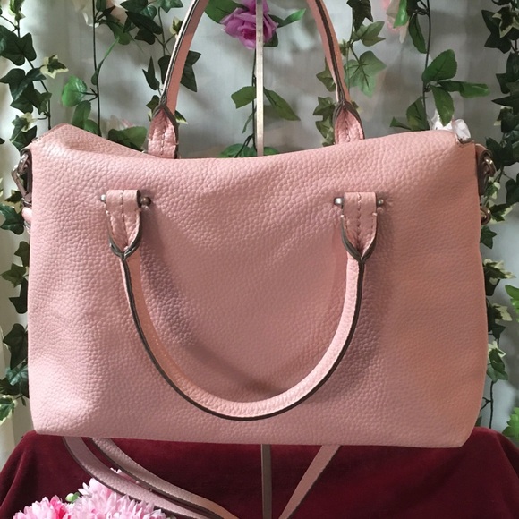 *Esprit* Med- large handbag in a blush pink. - Picture 4 of 11